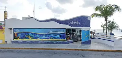Atlantis submarine office